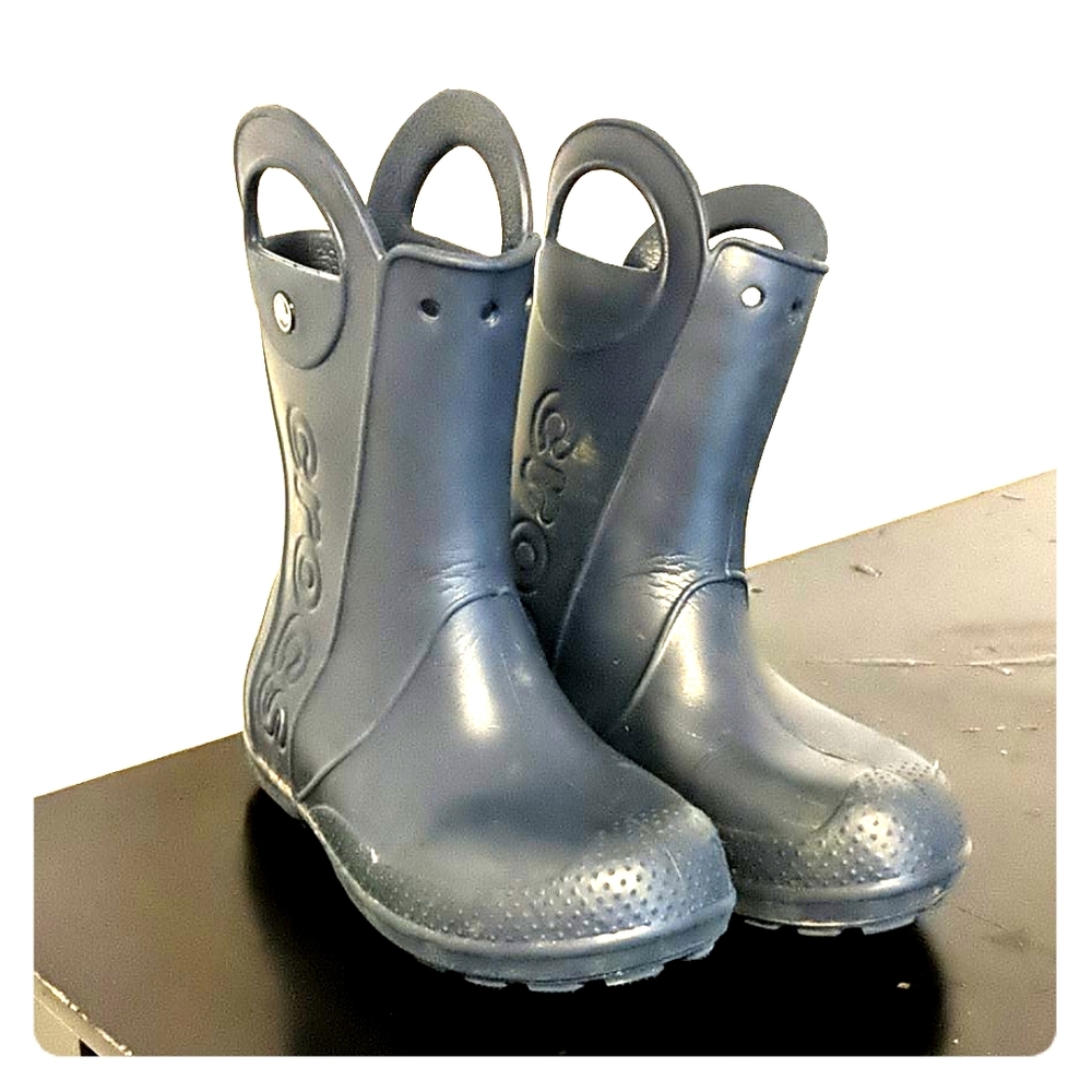 Crocs rain boots size 13